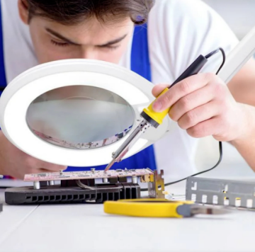 Luma Geniş Mercekli Masaya Bağlanabilir Büyüteç | Ayarlanabilir Led Işığı