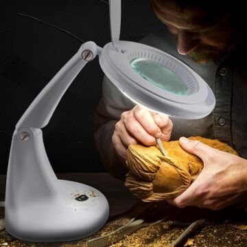 2015 Led Aydınlatmalı Masaüstü Büyüteç