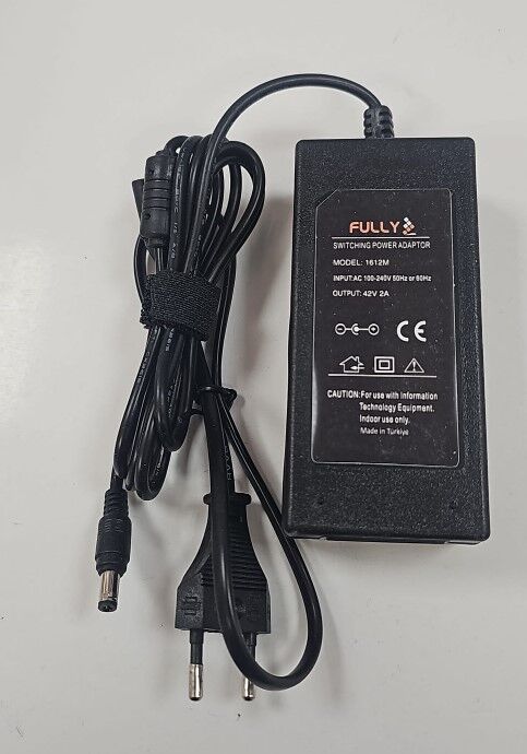 Fully 1612M 42 Volt 2 Amper 5.5x2.5mm Uçlu Masaüstü Plastik Kasa Elektrikli Bisiklet Şarj Adaptörü