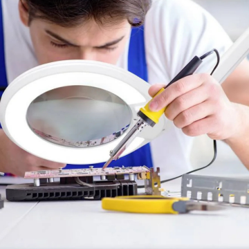 Luma Geniş Mercekli Ayaklı Büyüteç | Ayarlanabilir Led Işığı