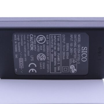 7 Volt 2.8 Amper Adaptör