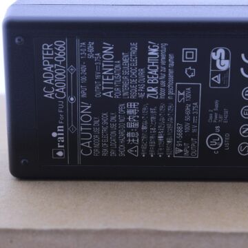 16 Volt 3.75 Amper Adaptör İğne Uçlu