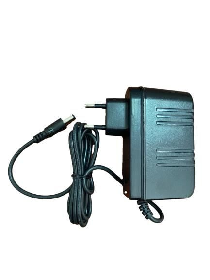 16 Volt 2.5 Amper Jak Giriş  Uydu Santral Adaptör Priz Tip