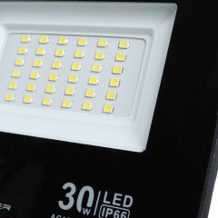 Powermaster PM-22585 30 Watt - 220 Volt 6500K IP66 150* Işık Açısı Siyah Slim Kasa Led Projektör
