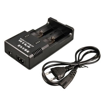 Beston R6 Aa/Aaa/Ni-Mh/Lityum İon/C Boy/123a/16340/10440/14500/18350/18490/17550/17670/18650/22650/26650 Pil Şarj Cihazı