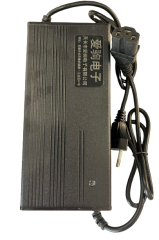 Charger 48V 30A Işıklı Kesicili Elektirikli Motorsiklet Şarj Adaptörü