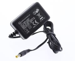 18 Volt 1 Amper Adaptör 4.7x1.7mm