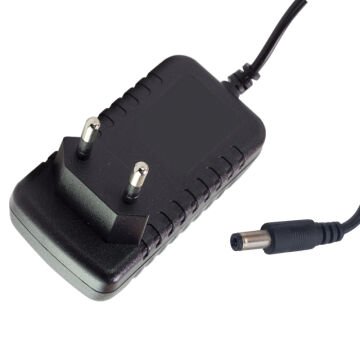 Powermaster PM-8118 12 Volt - 1 Amper 5.5*2.5 Mm Uçlu Plastik Kasa Priz Tipi Adaptör