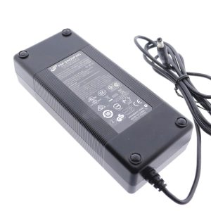 19V 7.9A Notebook Adaptörü 5.5x2.1mm Acer Soket